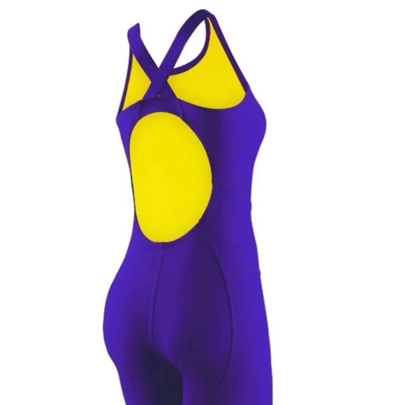 SPEEDO WOMEN’S VANQUISHER KNEESKIN (Size 26) - Picture 2 of 7